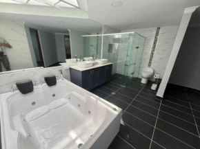 Casa de lujo con jacuzzi y desayuno incluido